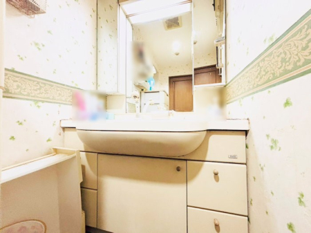 ʑEʏ 邢ʏ͖̎yłႢł