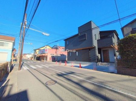 ���n�O�ώʐ^ �O�ʍL�X