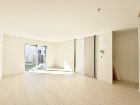 ���r���O �L�X�Ƃ����J�������ӂ�郊�r���O�ł�