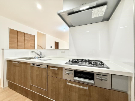 �L�b�`�� �������Ƒ����J��[�߂�A������̂���L�b�`��