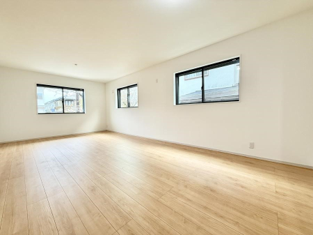 ���r���O ���������R�Ɖ�b�����܂��A�S�n�悢�ЂƂƂ�