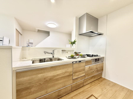 �L�b�`�� �������Ƒ����J��[�߂�A������̂���L�b�`��