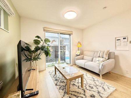 ���r���O ���������R�Ɖ�b�����܂��A�S�n�悢�ЂƂƂ�