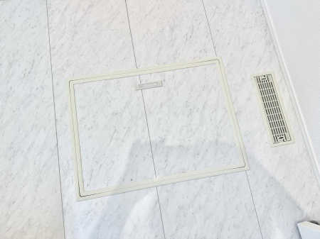 ���̑����� �ݔ����B�ꂽ���[�X�y�[�X�ŉƑS�̂��X�b�L��