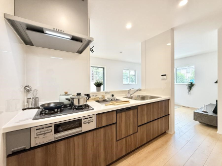 �L�b�`�� �������Ƒ����J��[�߂�A������̂���L�b�`��