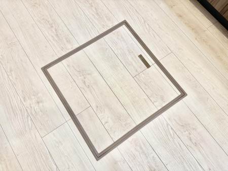 ���̑����� �ݔ����B�ꂽ���[�X�y�[�X�ŉƑS�̂��X�b�L��