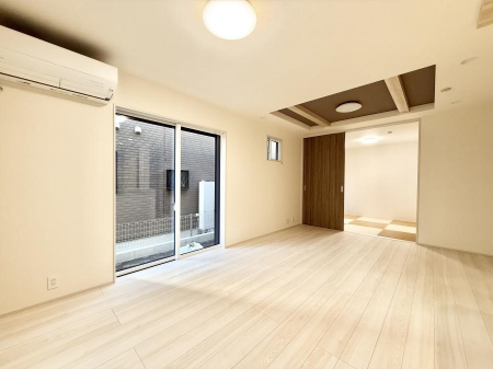 ���̑����� �������ӂƂ����u�ԂɍK����������A�S�n�悢�ꏊ