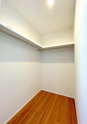 ���[ �E�H�[�N�C���N���[�[�b�g�t�ł���������������Еt���܂�  