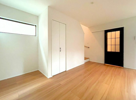 ���r���O ���r���O�ɔ����t���̎��[�͕֗��ł����  