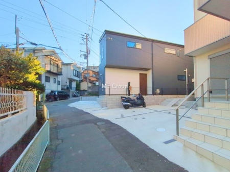 ���n�O�ώʐ^ �O�ʍL�X