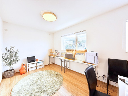 �q������ �����������̍D�݂ɍ��킹���C���e���A�𐮂��₷�����𔽉f�ł���ꏊ�ł�