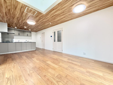 ���r���O ���������ƕ���������A�����b�N�X�ł�����