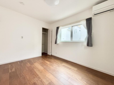 �q������ �����������̍D�݂ɍ��킹���C���e���A�𐮂��₷�����𔽉f�ł���ꏊ�ł�