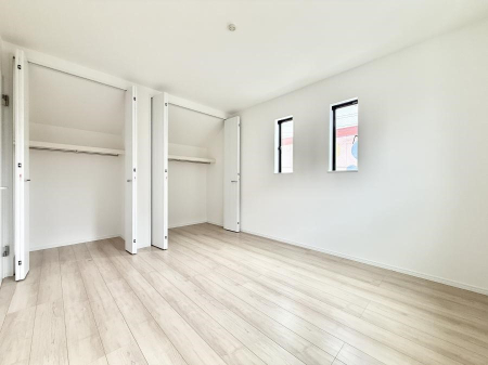 �q������ �������L���N���[�[�b�g�A���[�͑��������������ł��ˁI  