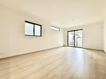 ���r���O �����������������Ɠ��ʂɂ���A�e���̋��