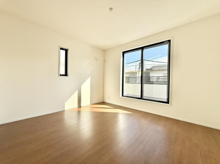 �q������ �������Ƌ�⃌�C�A�E�g�����R�ɔz�u�ł��邽�ߎg�����肪�ǂ����K�ɉ߂����܂�