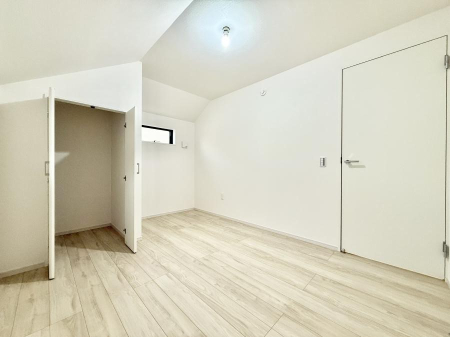 �q������ �����������̍D�݂ɍ��킹���C���e���A�𐮂��₷�����𔽉f�ł���ꏊ�ł�