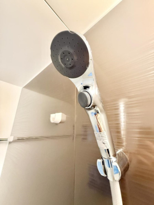 ���̑����� �ݔ����킴�킴�V�����[�����̃��o�[�܂Ŏ��L�΂��K�v���Ȃ��A�ȒP�Ɏ~���ł���