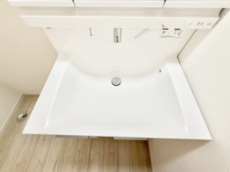 ���̑����� �ݔ����ׂ��������܂Ő􂢂₷���֗��ȃn���h�V�����[�t��