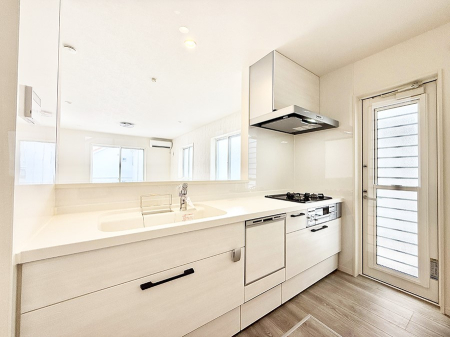 �L�b�`�� �������L���C�ɕЕt���A�g���₷���L�b�`��