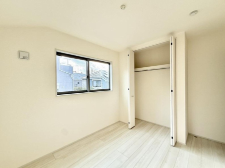 ���̑����� �������D��ŉ��₩�Ȏ��Ԃ��������