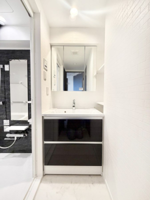 ʑEʏ 邢ʏ͖̎yłႢł