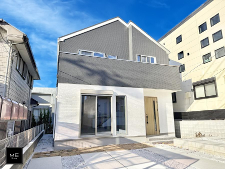 ���n�O�ώʐ^ �O�ρ��V������炵���n�܂�ꏊ�ŁA�Ƒ����J��[�߂�