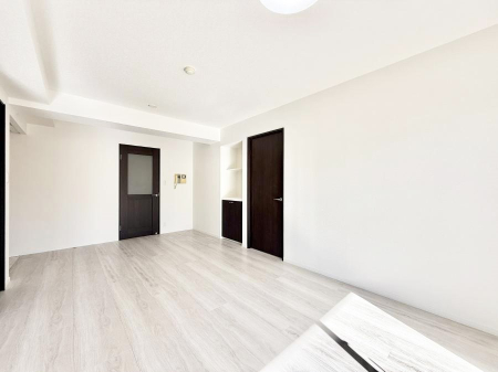 ���r���O ���������R�Ɖ�b�����܂��A�S�n�悢�ЂƂƂ�