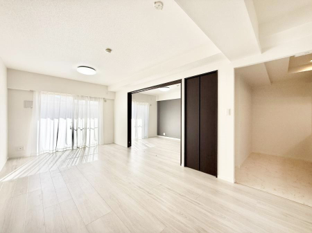 ���r���O ���������C�ɓ���̏ꏊ�ŁA�̂�т�Ƃ������Ԃ�