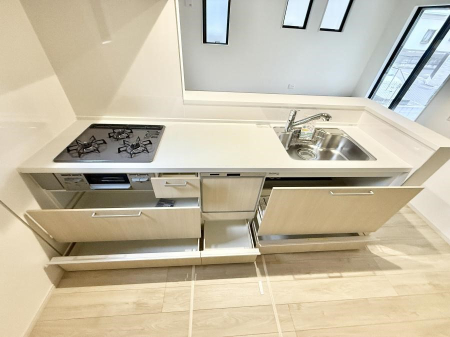 �L�b�`�� �������A�C�f�A�L����A�N���G�C�e�B�u�ȗ������