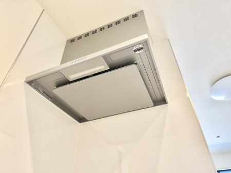 ���̑����� �ݔ����������̏��C����������C��ɗU������A�����I�ɔr�����ł��܂��B