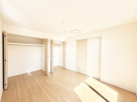 ���̑����� �������傫�Ȏ��[�ŉו����X�b�L���Еt���܂�  