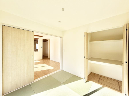 ���̑����� �������k�c�j�Ƒ����Ԃ̘a���A�g�����聛