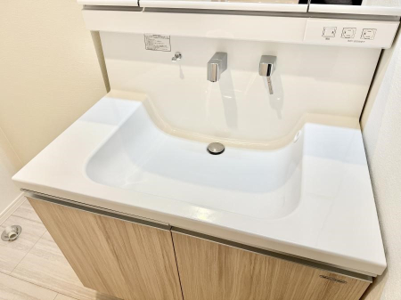 ���̑����� �ݔ����ׂ��������܂Ő􂢂₷���֗��ȃn���h�V�����[�t��