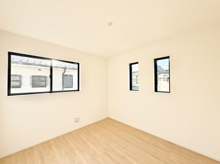 ���̑����� �������D��ŉ��₩�Ȏ��Ԃ��������