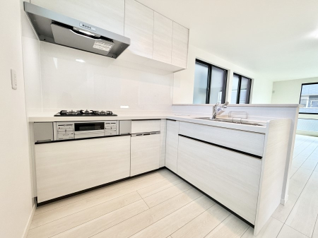 �L�b�`�� �������Ƒ����J��[�߂�A������̂���L�b�`��