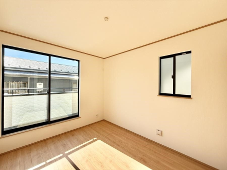 �Q�� ���������̔z�u��ʋC���̗ǂ��݌v�ŕ����̋�C�������炸�A��ɐV�N�ȋ�C������܂�