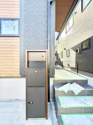 ���� �O��