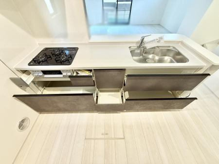 �L�b�`�� �������Ƒ����J��[�߂�A������̂���L�b�`��