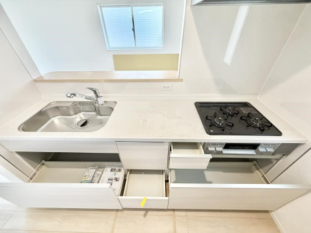 �L�b�`�� ���������[�͖L�x�ȃV�X�e���L�b�`���ł��I  