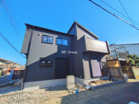 nOώʐ^ OρV炵n܂ꏊŁAƑJ[߂