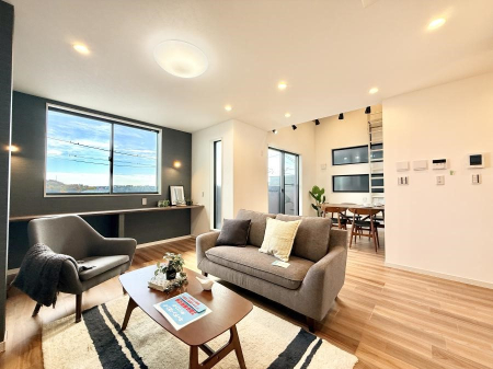 ���r���O ���������ƕ���������A�����b�N�X�ł�����