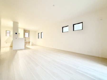 ���r���O �����������������Ɠ��ʂɂ���A�e���̋��