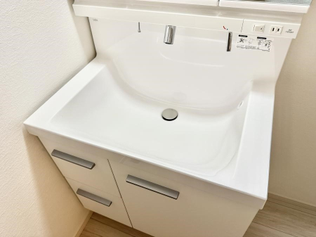 ���̑����� �ݔ����ׂ��������܂Ő􂢂₷���֗��ȃn���h�V�����[�t��