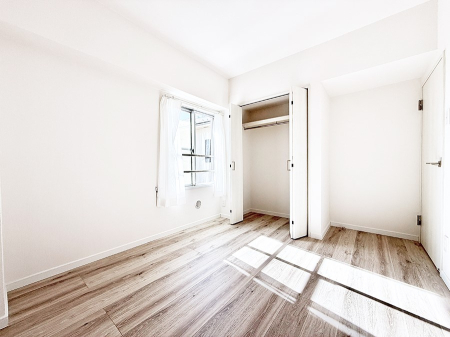 �q������ �����������̍D�݂ɍ��킹���C���e���A�𐮂��₷�����𔽉f�ł���ꏊ�ł�