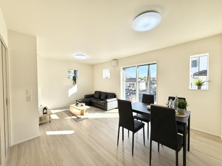 ���r���O ���������C�ɓ���̏ꏊ�ŁA�̂�т�Ƃ������Ԃ�