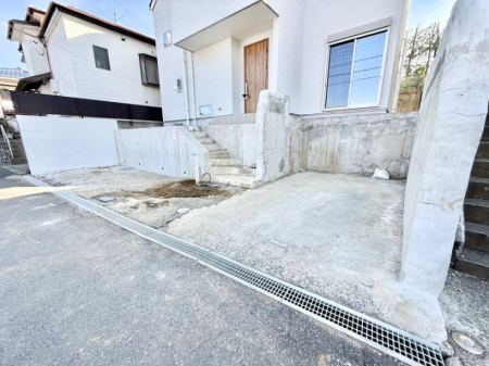  �O�ρ�����ɃJ�[�X�y�[�X������Ə�����܂�