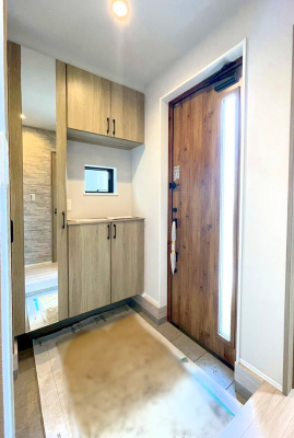 ���� ���ւ͂��Ƃ̊�I�������Ȍ��ւł��q�l�����}���I