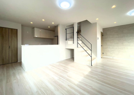 ���r���O �������C���e���A���l����̂��y���݂ȍL�����r���O�ł��I