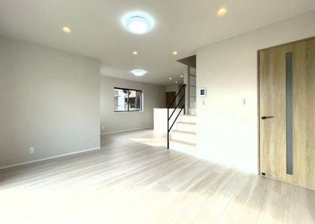 ���r���O ������������Ƃ������r���O�͂ǂ�ȃC���e���A�ɂ��}�b�`���܂�  